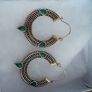 Handcrafted Indian ethnic pierced earrings. ***VINTAGE.